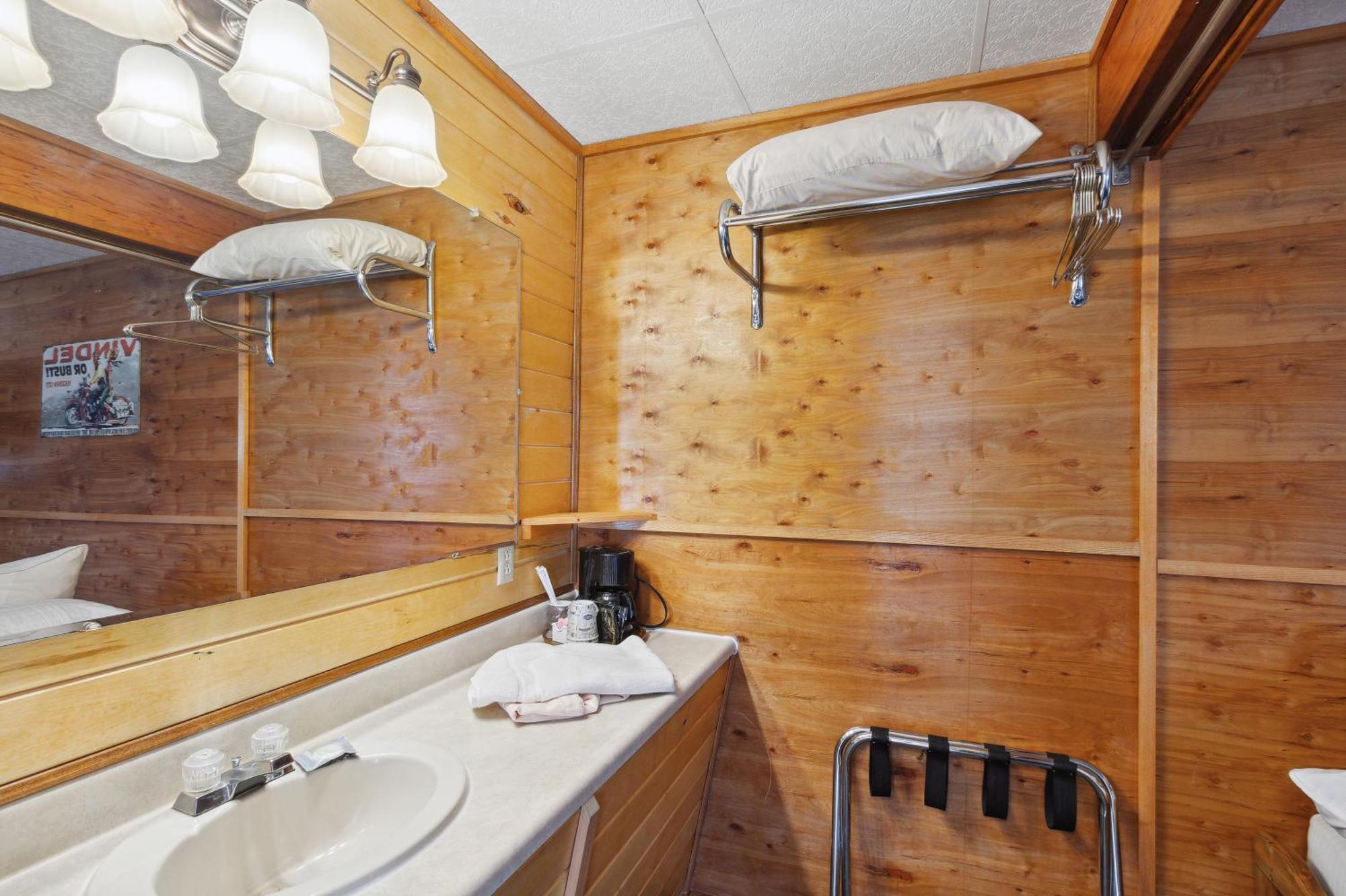 Vindel Motel Mackinaw City Exterior foto