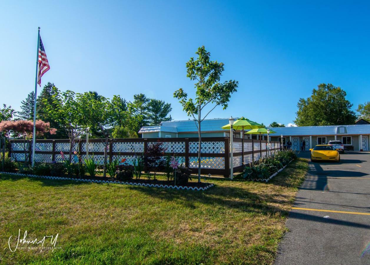 Vindel Motel Mackinaw City Exterior foto